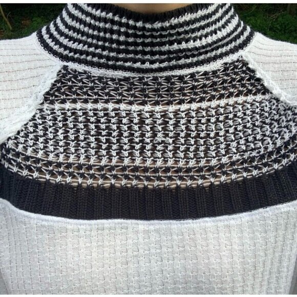 Free People Sz XS Balloon Sleeve Thermal Tank Top White Black Crochet Mock Neck - Picture 5 of 16